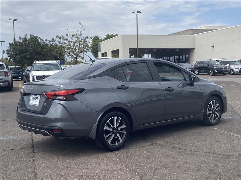 Nissan Versa S CVT 2024