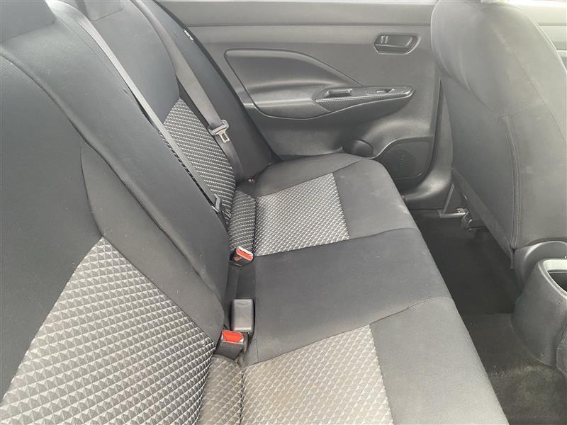 Nissan Versa S CVT 2024