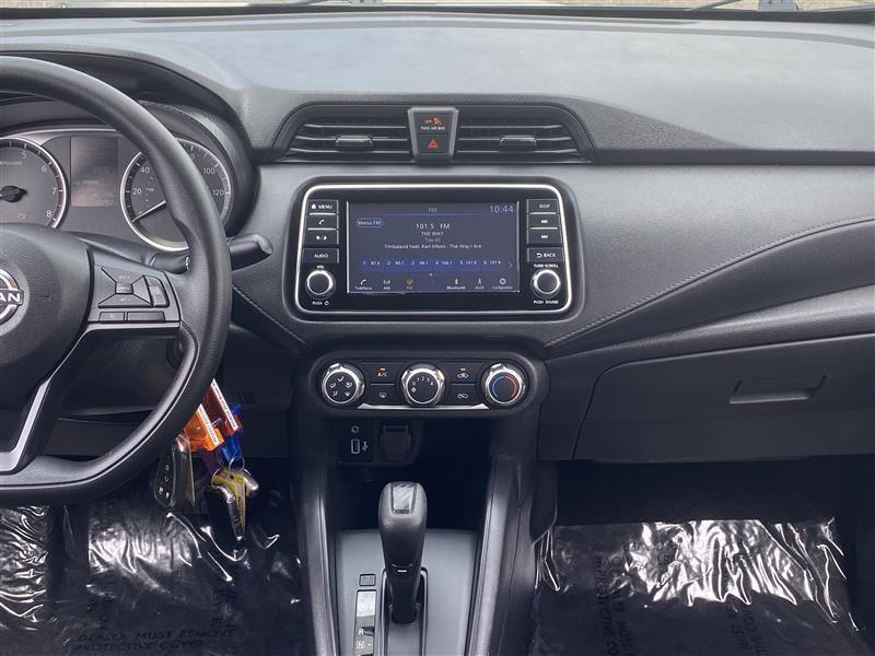 Nissan Versa S CVT 2024