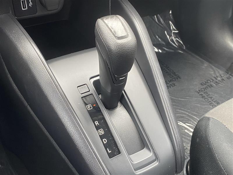 Nissan Versa S CVT 2024