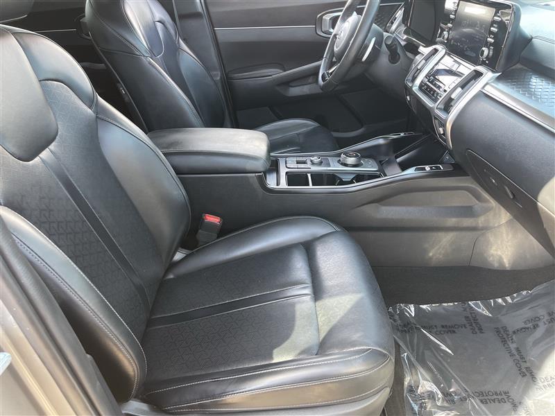 Kia Sorento Hybrid EX 2021