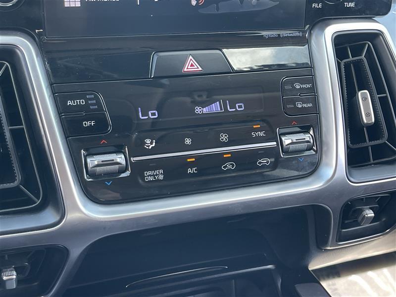 Kia Sorento Hybrid EX 2021