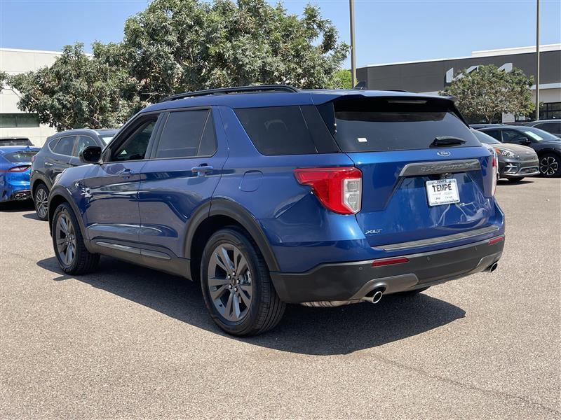 Ford Explorer XLT 2023