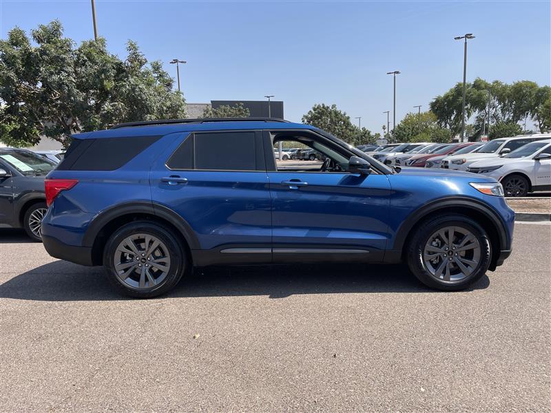 Ford Explorer XLT 2023