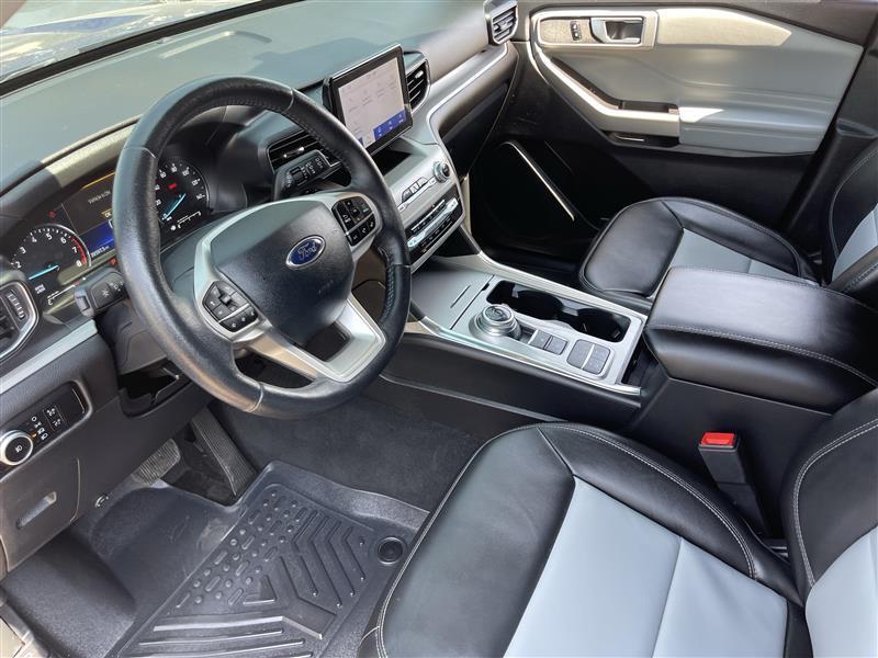 Ford Explorer XLT 2023