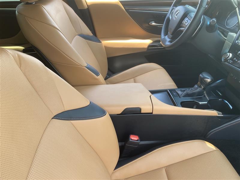 Lexus ES 350 2024