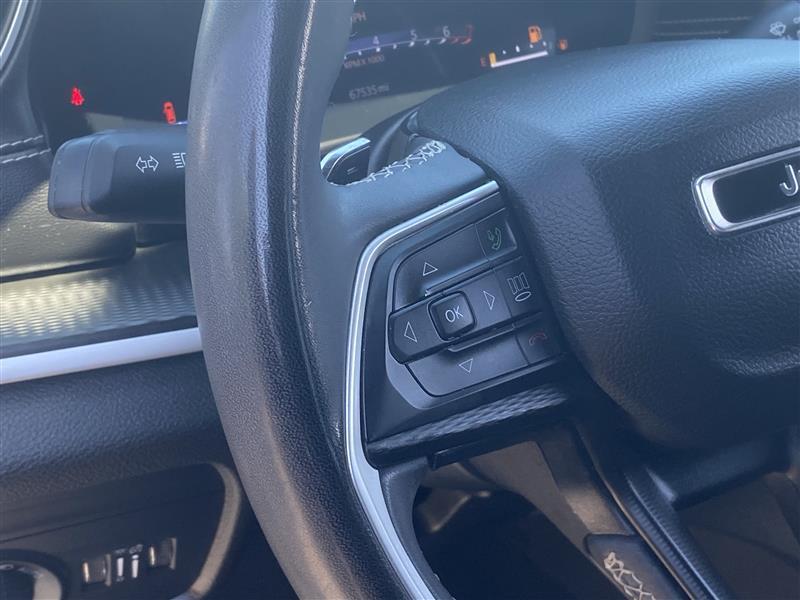 Jeep Grand Cherokee L Laredo 4WD 2023