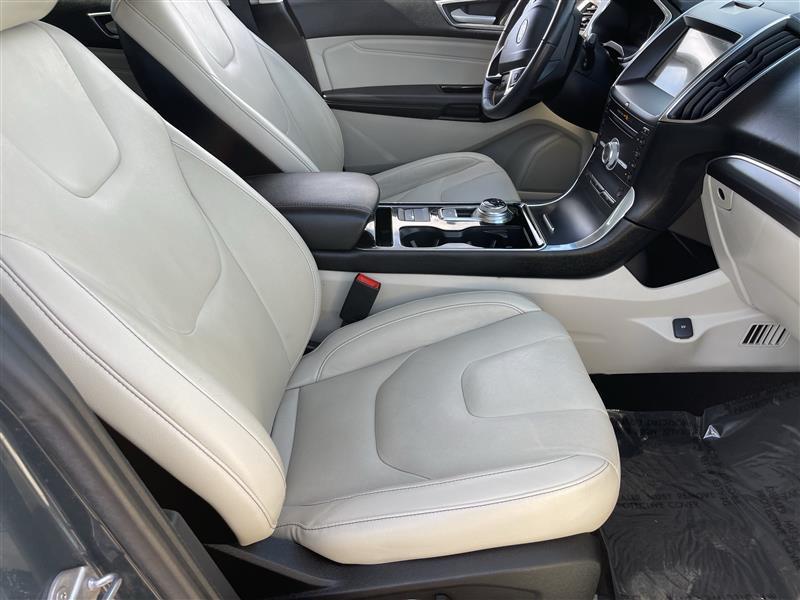 Ford Edge Titanium 2019