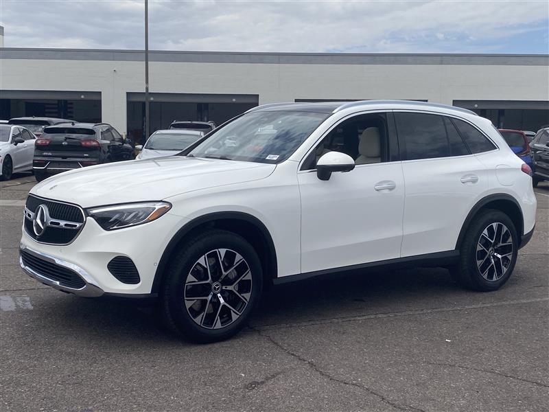 Mercedes-Benz GLC-Class GLC350e 4MATIC 2026