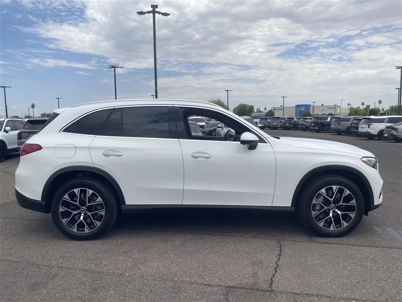 Mercedes-Benz GLC-Class GLC350e 4MATIC 2026