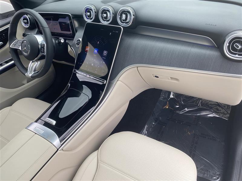 Mercedes-Benz GLC-Class GLC350e 4MATIC 2026