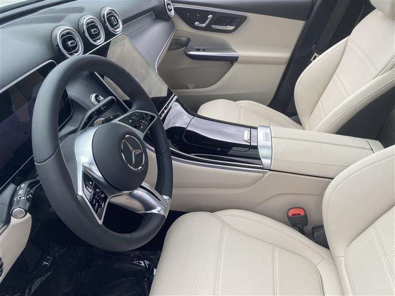 Mercedes-Benz GLC-Class GLC350e 4MATIC 2026
