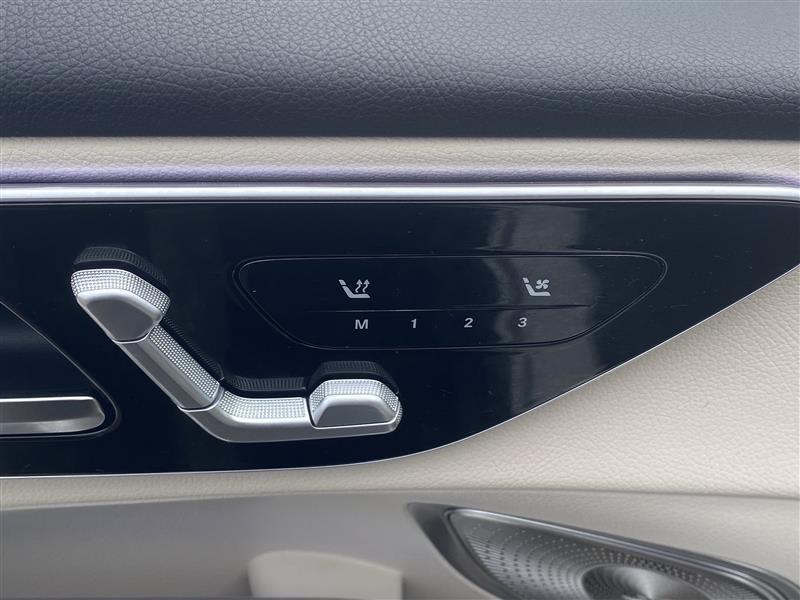 Mercedes-Benz GLC-Class GLC350e 4MATIC 2026