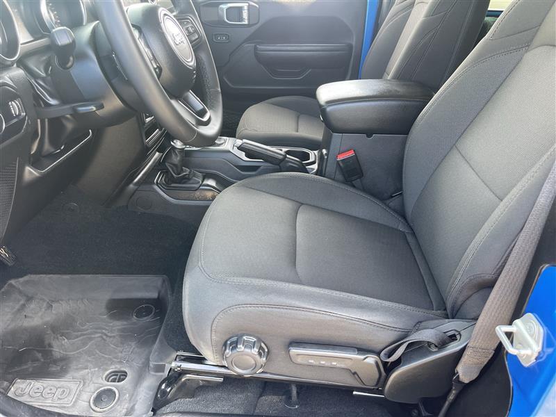 Jeep Wrangler Unlimited Sport S 2023