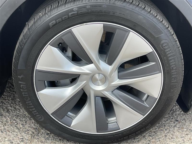 Tesla Model Y Long Range 2023