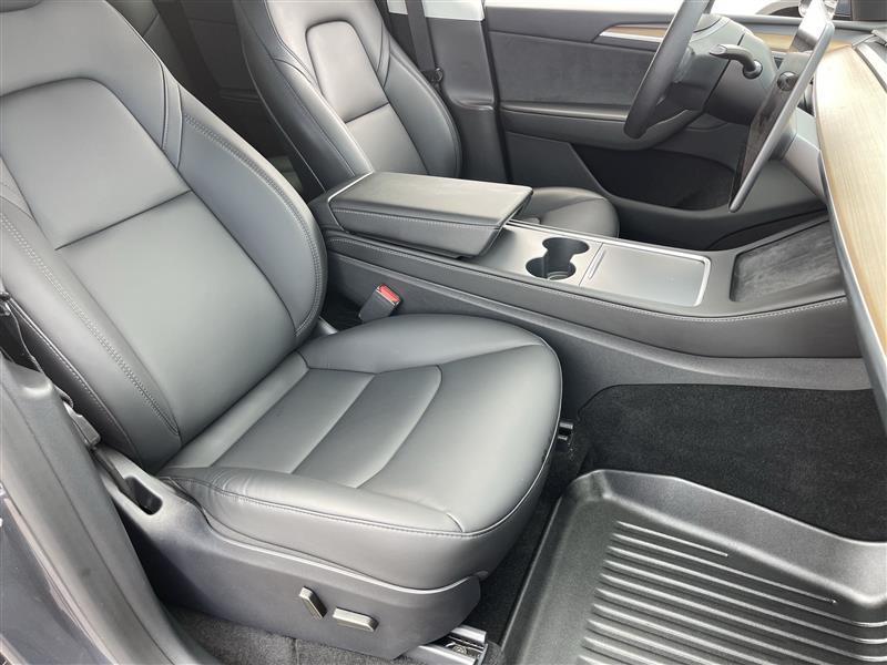 Tesla Model Y Long Range 2023