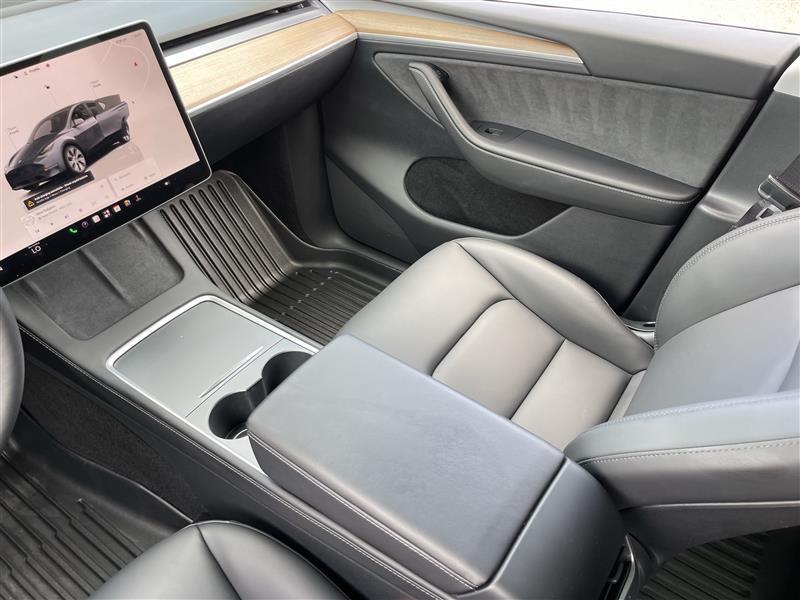 Tesla Model Y Long Range 2023