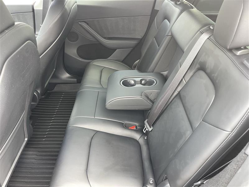 Tesla Model Y Long Range 2023