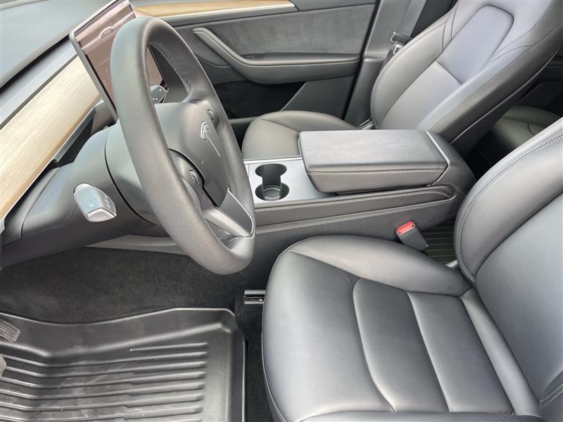 Tesla Model Y Long Range 2023