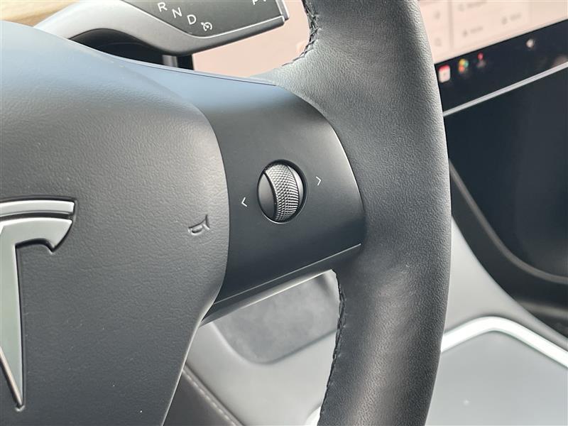 Tesla Model Y Long Range 2023