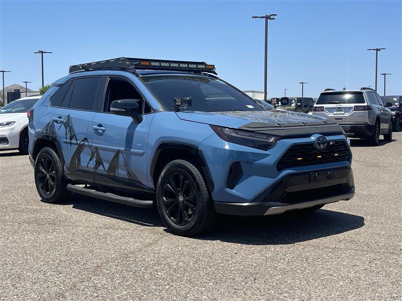 Toyota RAV4 Hybrid SE 2024