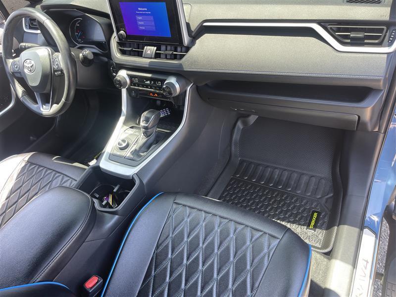 Toyota RAV4 Hybrid SE 2024