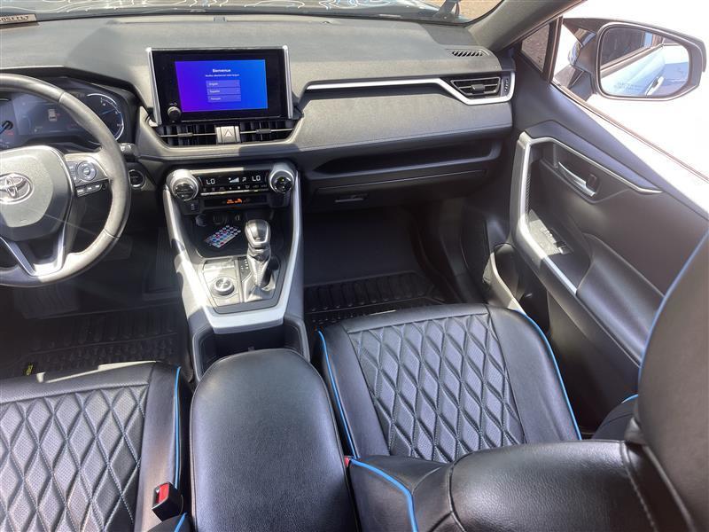 Toyota RAV4 Hybrid SE 2024