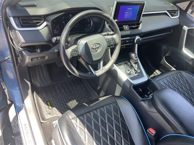 Toyota RAV4 Hybrid SE 2024
