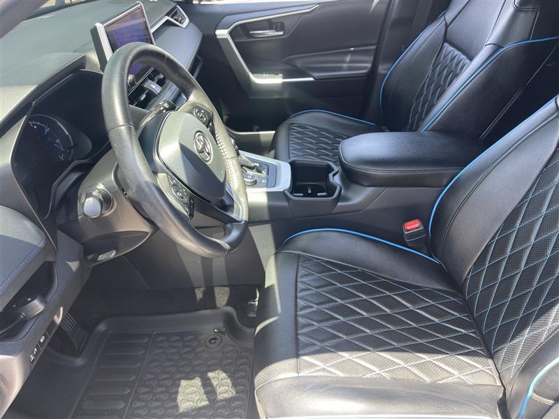 Toyota RAV4 Hybrid SE 2024