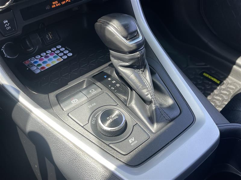 Toyota RAV4 Hybrid SE 2024
