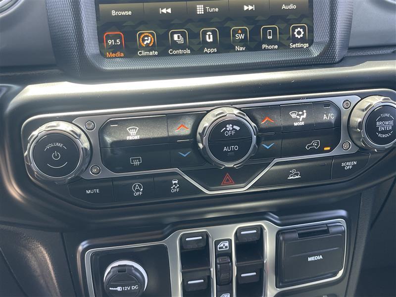 Jeep Wrangler Unlimited Sahara 2022