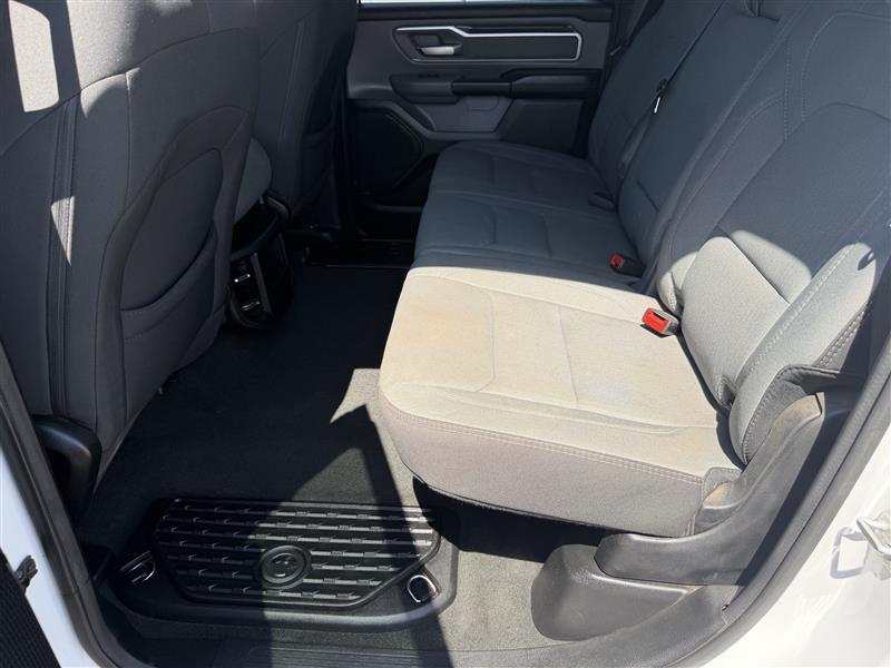 RAM 1500 Big Horn Crew Cab SWB 2WD 2023