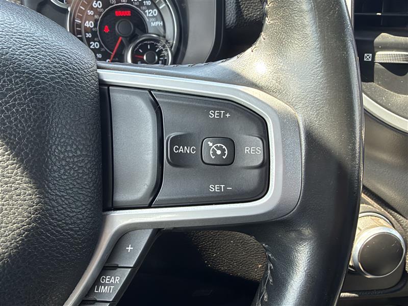 RAM 1500 Big Horn Crew Cab SWB 2WD 2023