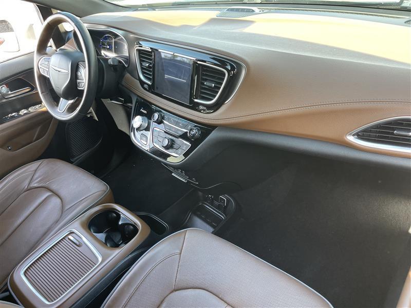 Chrysler Pacifica Hybrid Limited 2020