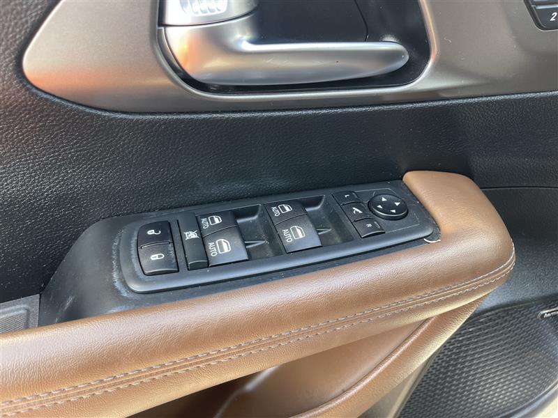 Chrysler Pacifica Hybrid Limited 2020