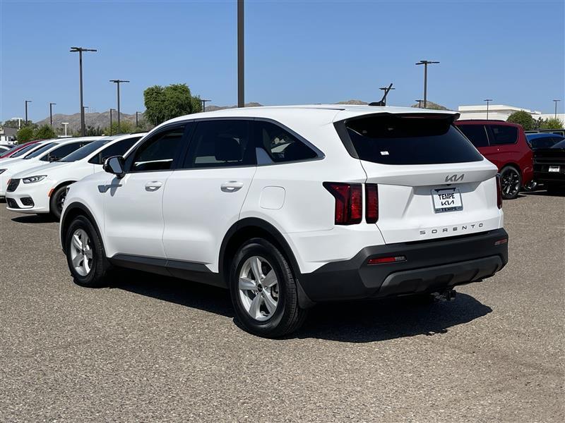 Kia Sorento LX 2WD 2022