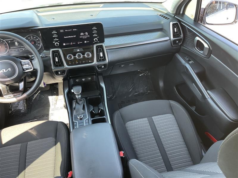 Kia Sorento LX 2WD 2022