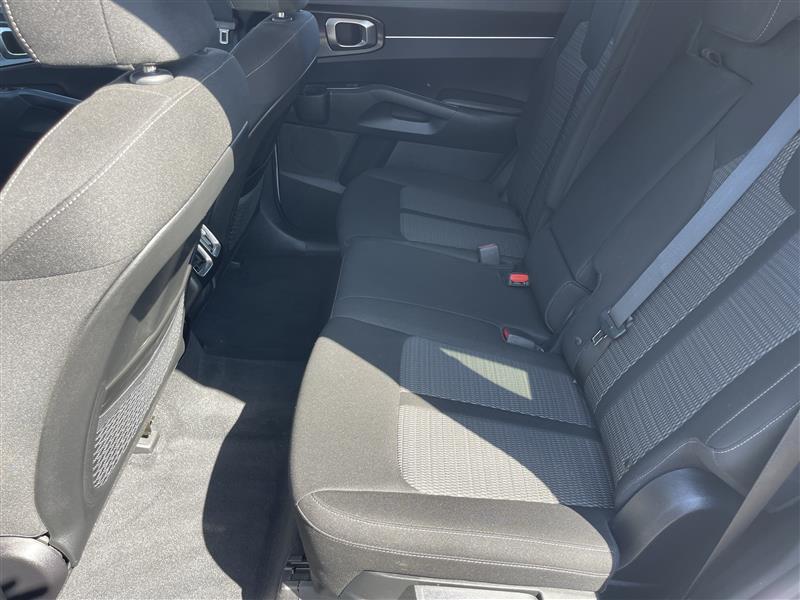 Kia Sorento LX 2WD 2022