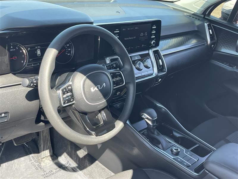Kia Sorento LX 2WD 2022