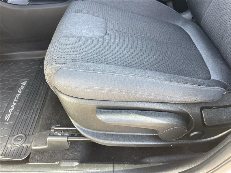 Hyundai Santa Fe SE AWD 2023