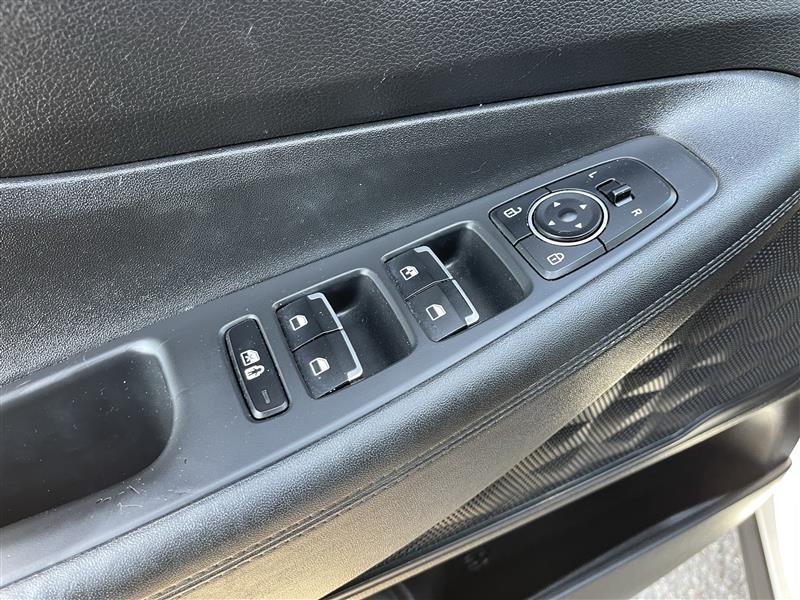 Hyundai Santa Fe SE AWD 2023