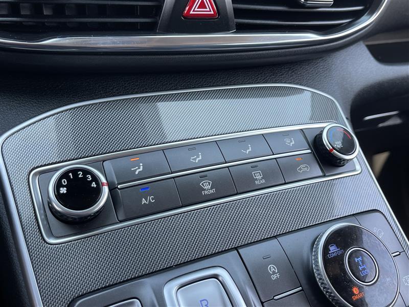 Hyundai Santa Fe SE AWD 2023