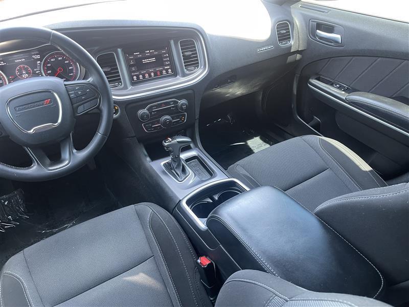 Dodge Charger SXT 2021