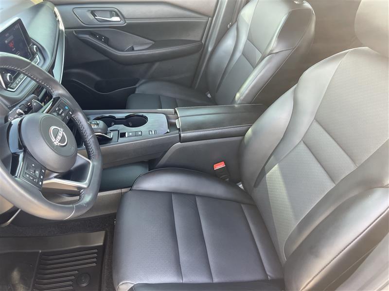 Nissan Rogue SV 2023