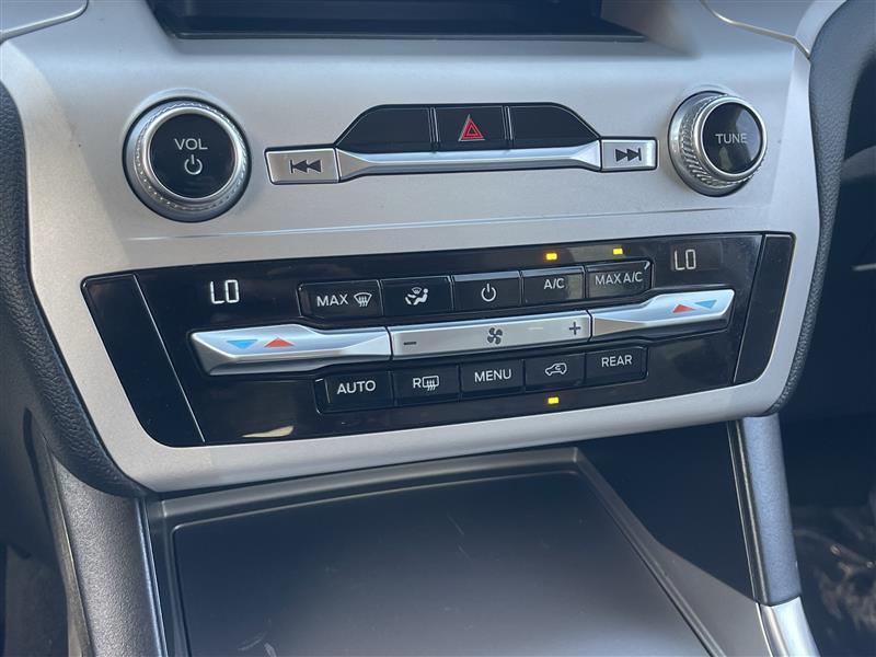 Ford Explorer XLT 2020