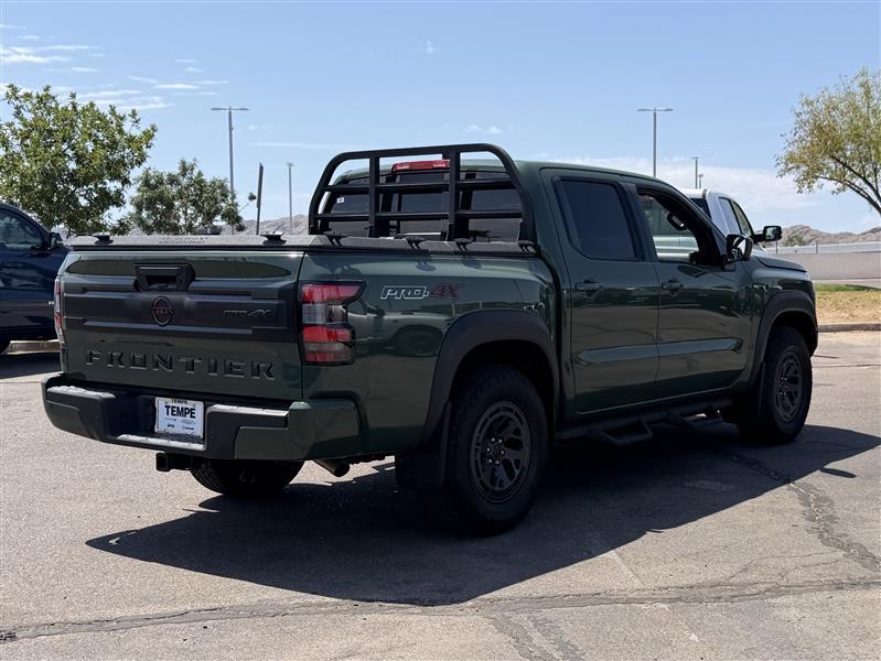 Nissan Frontier PRO-4X Crew Cab 4WD 2026