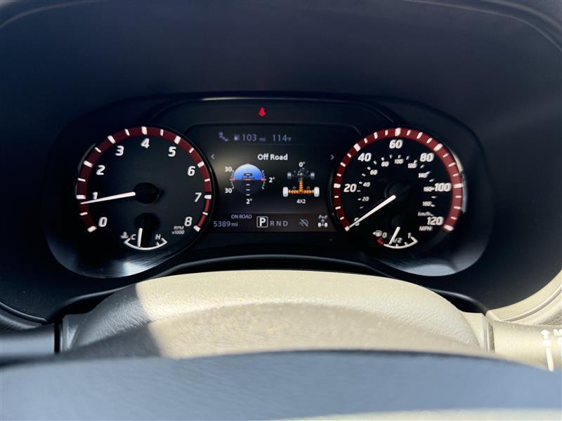 Nissan Frontier PRO-4X Crew Cab 4WD 2026