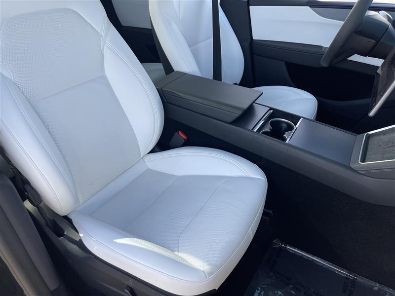 Tesla Model Y Performance 2026