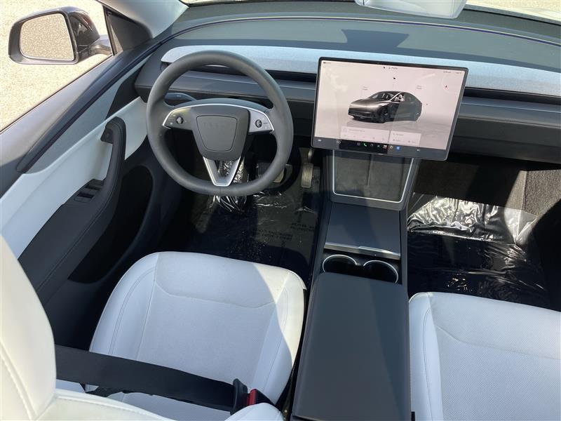 Tesla Model Y Performance 2026