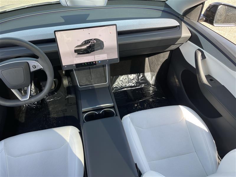 Tesla Model Y Performance 2026